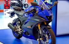 Penampakan Yamaha R15 V4 dengan Warna Baru