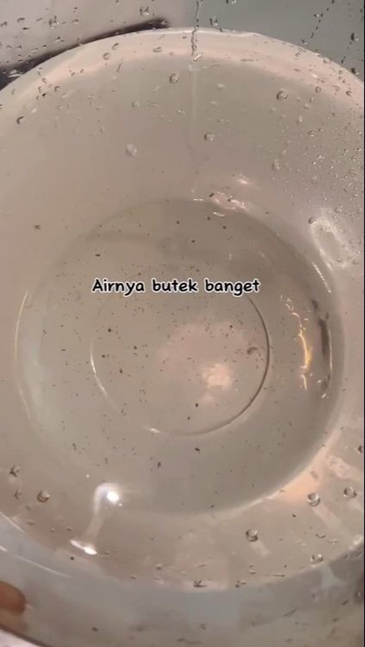 Tiriskan Anggur