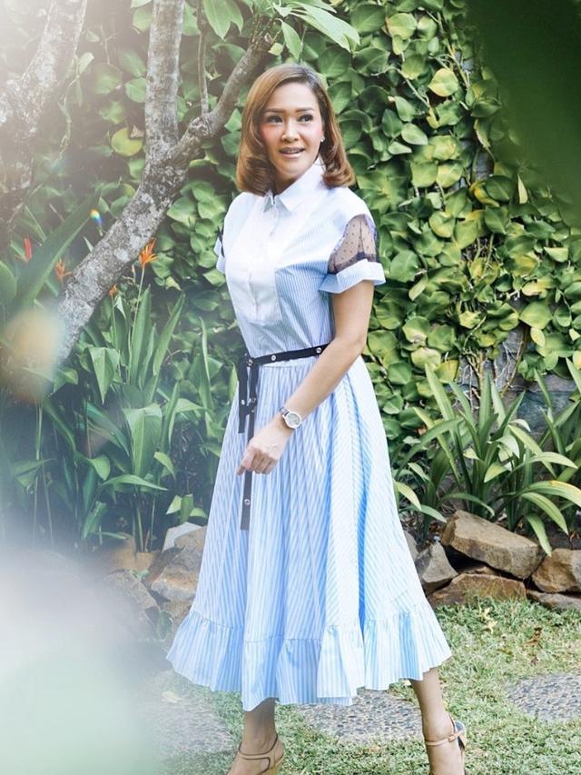 Inspirasi Gaya Rambut Maia Estianty