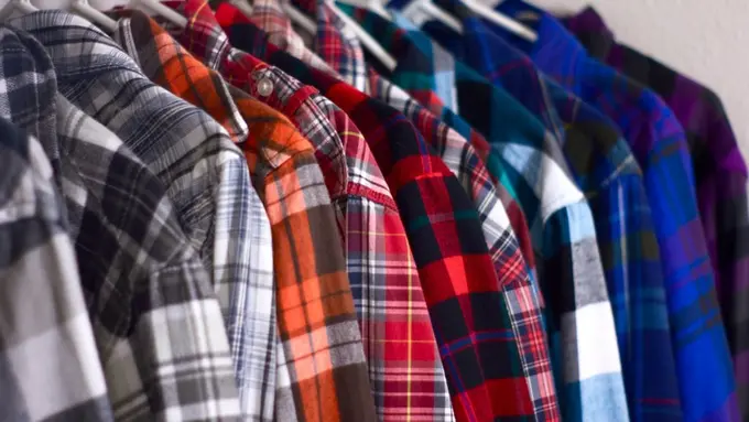 Pecinta Kemeja? Kamu Bisa Intip Kemeja Keren di Sini