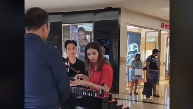 Temani Selvi Ananda Belanja di Mal. Rambut Gibran Rakabuming Disebut Mirip Yusril Ihza Mahendra