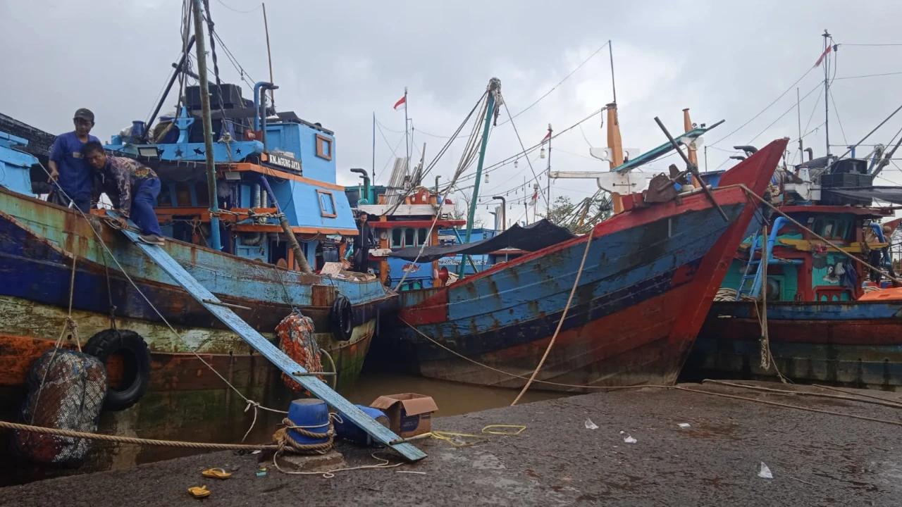Musim Baratan Terpanjang Lumpuhkan Aktivitas Nelayan Batang, 10 Ribu Lebih Tak Melaut
