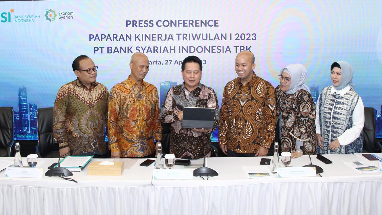 Konfrensi pers paparan kinerja kuartal I 2023 PT Bank Syariah Indonesia Tbk (BRIS), Kamis (27/4/2023). (Foto: Bank Syariah Indonesia)