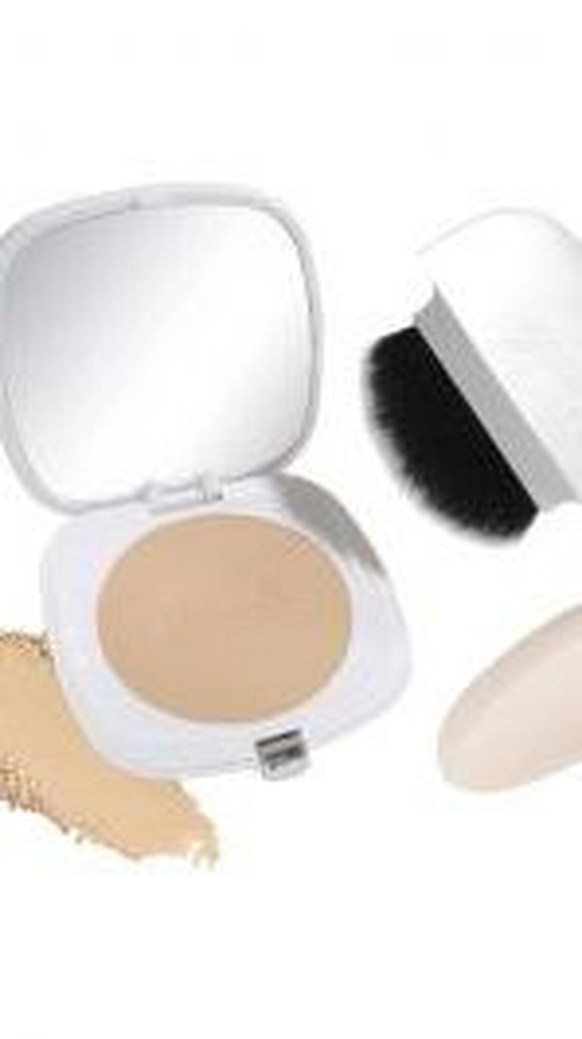 7. Jacquelle Blur Effect Two Way Cake<br>