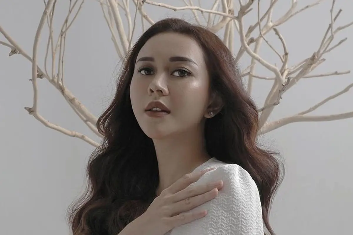 [Fimela] Aura Kasih