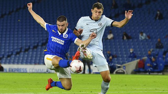 Chelsea Berjaya di Kandang Brighton and Hove Albion