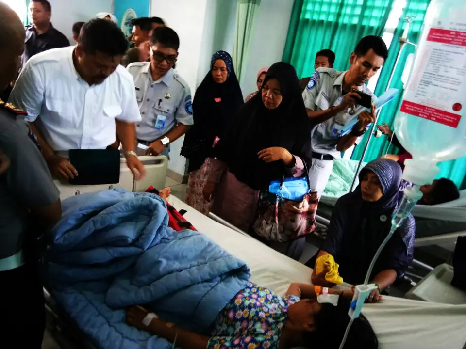 Salah satu korban cedera tabrakan maut di Kota Medan, Sumatera Utara. (Liputan6.com/Reza Efendi)