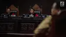 Ketua Mahkamah Konstitusi (MK) Anwar Usman membuka sidang putusan sengketa hasil Pilpres 2019 di Gedung Mahkamah Konstitusi, Jakarta, Kamis (27/6/2019). Sidang yang dimohonkan Prabowo Subianto-Sandiaga Uno itu beragendakan pembacaan putusan oleh majelis hakim MK. (Liputan6.com/Faizal Fanani)
