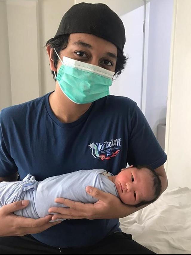 6 Potret Gemas Shaquille Kaili, Putra Cut Meyriska yang Baru Lahir