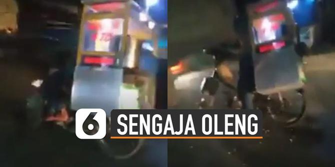 Video Viral Pedagang Sengaja Tunggangi Motor Secara Oleng Kena