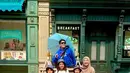 <p>Sebelumnya, Desta dan Caca yang resmi cerai pada 19 Juni 2023 lalu itu juga terlihat kompak liburan bersama anak-anaknya. [Instagram/desta80s]</p>
