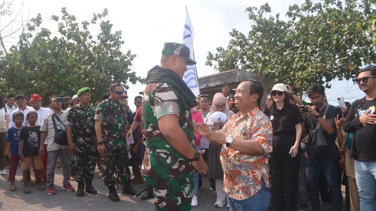 IKRA (Ikatan Keluarga Wera Nusantara) bersama Forum Komunikasi Kasabua Ade (FOKKA Indonesia) dengan menggandeng Korem 162 Wira Bhakti menggelar ritual budaya Kalondo Lopi (Penurunan Kapal)