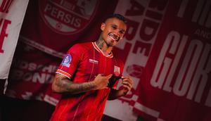 Persis Solo memperkenalkan gelandang serang asal Brasil, Dimitri Lima. (Doc Persis)