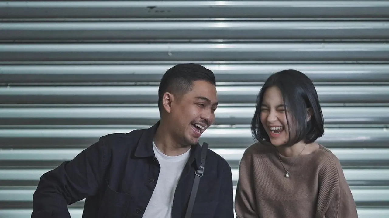 Ade Govinda - Elsa Japasal