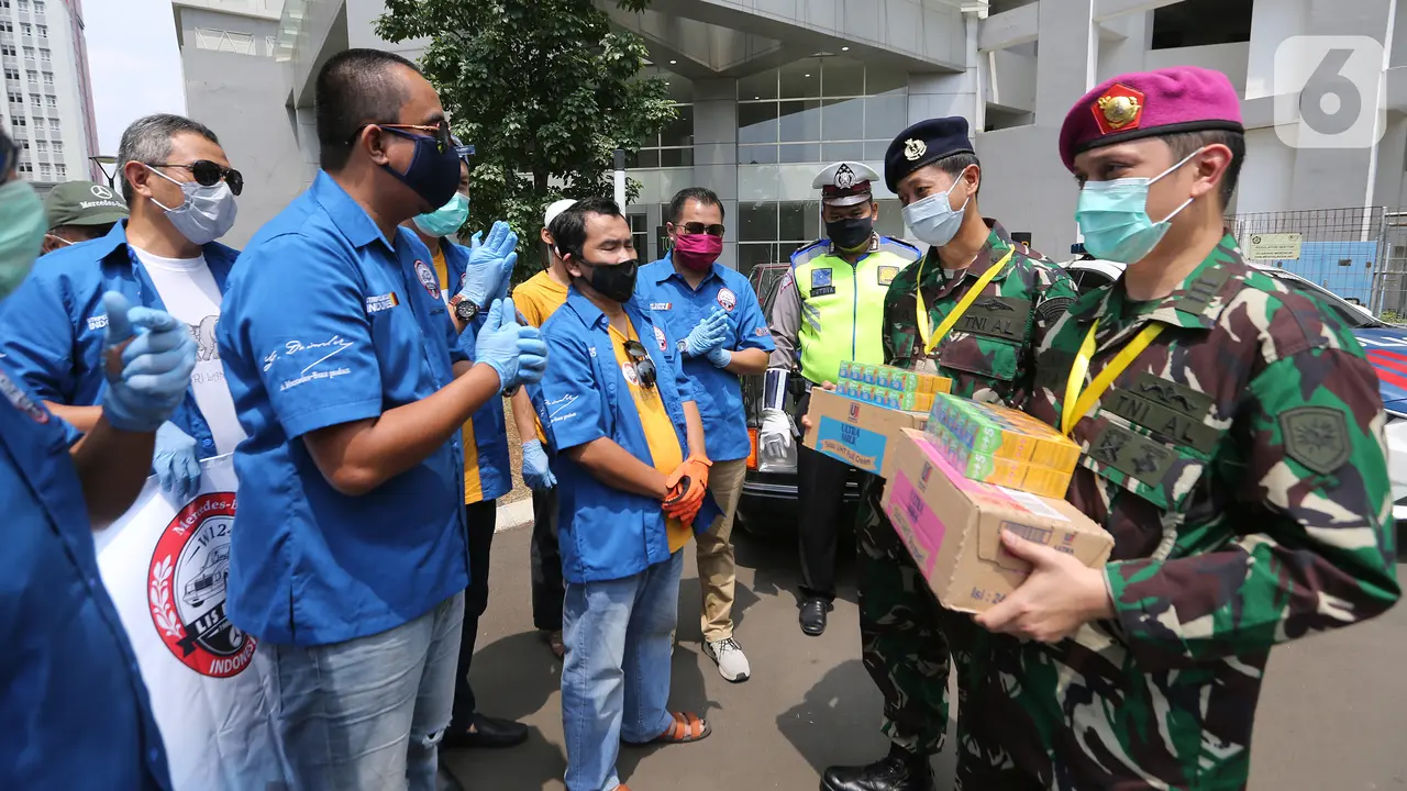 Komunitas Mercy Boxer Lis Betjak Indonesia dan Wija Truss Salurkan Bantuan untuk Tenaga Medis dan Masyarakat yang Membutuhkan
