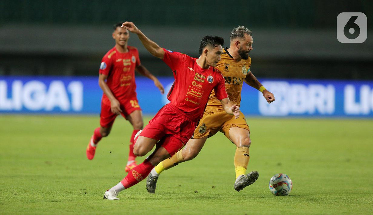 Pertama Persija Jakarta bermain imbang 2-2 di markas Bhayangkara FC. (Bola.com/M. Iqbal Ichsan)