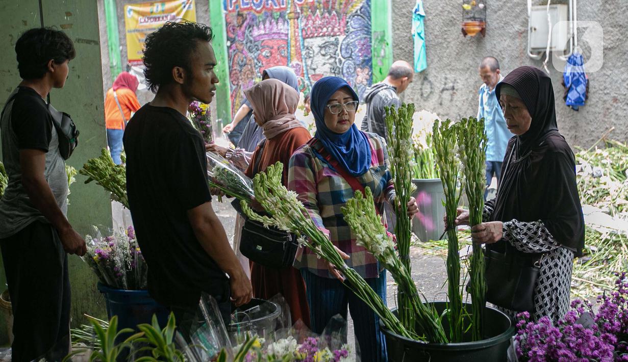 Bunga juga dijual dengan harga yang terjangkau. (Liputan6.com/Angga Yuniar)
