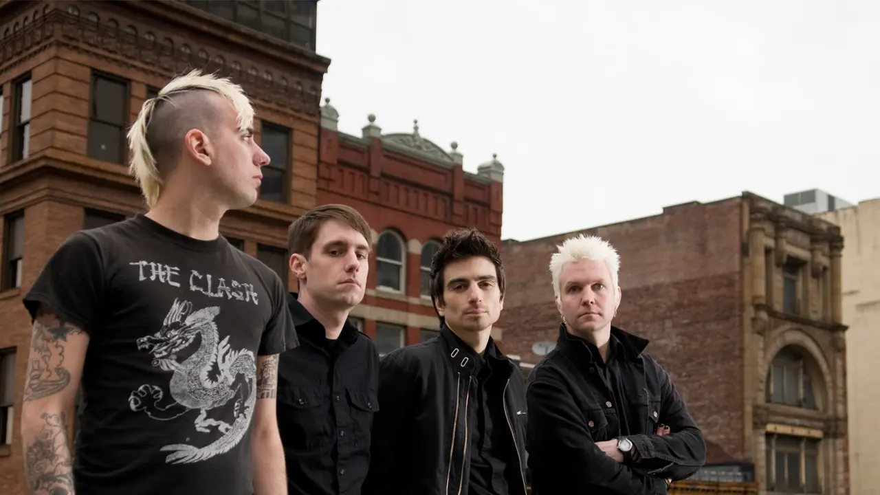 Anti Flag Rilis Lagu Baru Bareng Vokalis Rancid