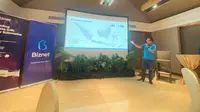 Senior Manager Marketing Biznet Adrianto Sulistyo&nbsp;usai Grand Launching Biznet Nusantara Cable System-1 (BNCS-1) di Bali, Kamis (20/6/2024) menanggapi akan hadirnya Starlink Mini yang bakal diluncurkan&nbsp;Pendiri SpaceX Elon Musk. (Liputan6.ccom/Devira Prastiwi)