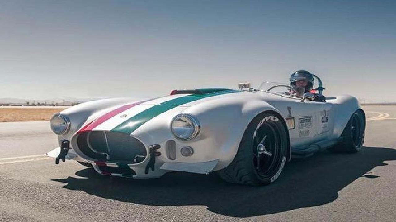 Superformance MKIII, Mobil Replika Tercepat di Dunia (Foto: Carbuzz)