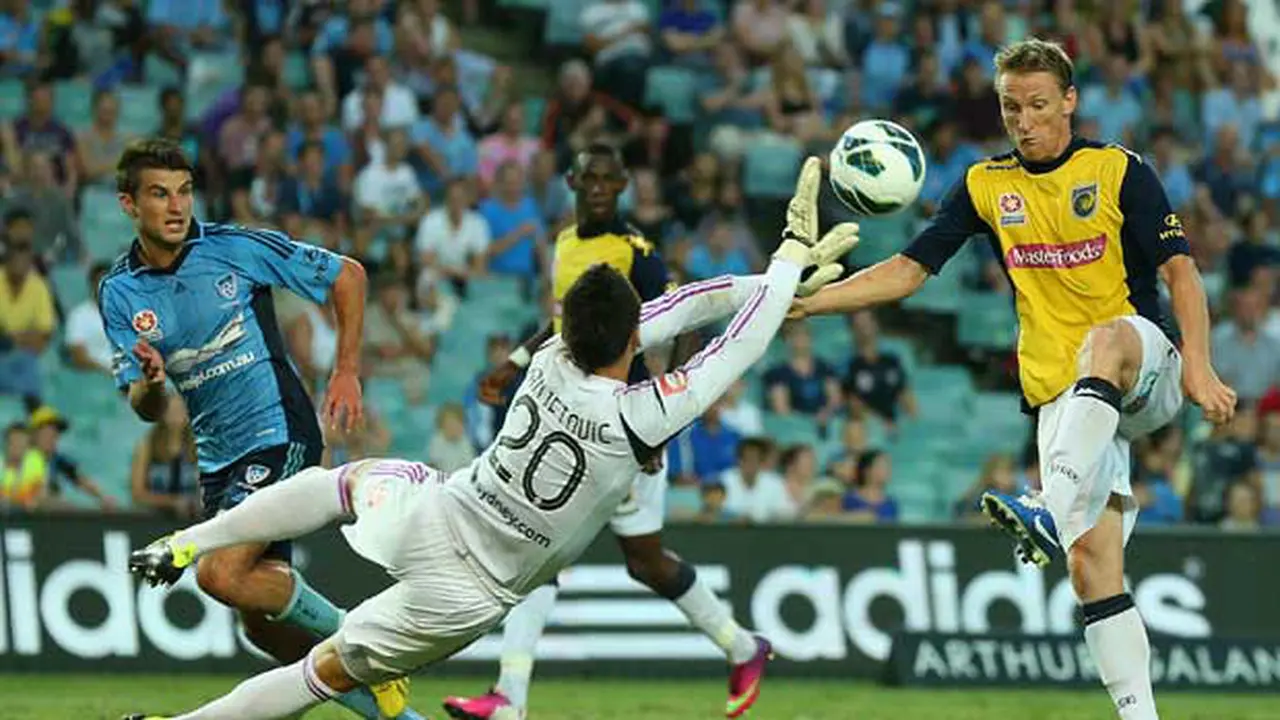 Kiper Sydney FC Vedran Jenjetovic