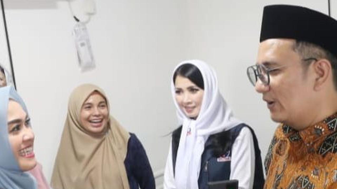 Puskestren ini merupakan bantuan layanan kesehatan dari Partai Perindo, salah satu partai pengusung pasangan Ganjar Pranowo-Mahfud Md.