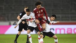 Bayern Munchen mulai di atas angin kala Leroy Sane dimasukkan menggantikan Kingsley Coman. (AFP/Thomas Kienzle)