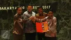 Suasana serah terima jabatan Plt Gubernur DKI di Balaikota, Jakarta, Senin (6/3). Kemendagri kembali menunjuk Sumarsono menjadi Pelaksana Tugas (Plt) Gubernur DKI Jakarta mengantikan Ahok & Djarot. (Liputan6.com/Faizal Fanani)