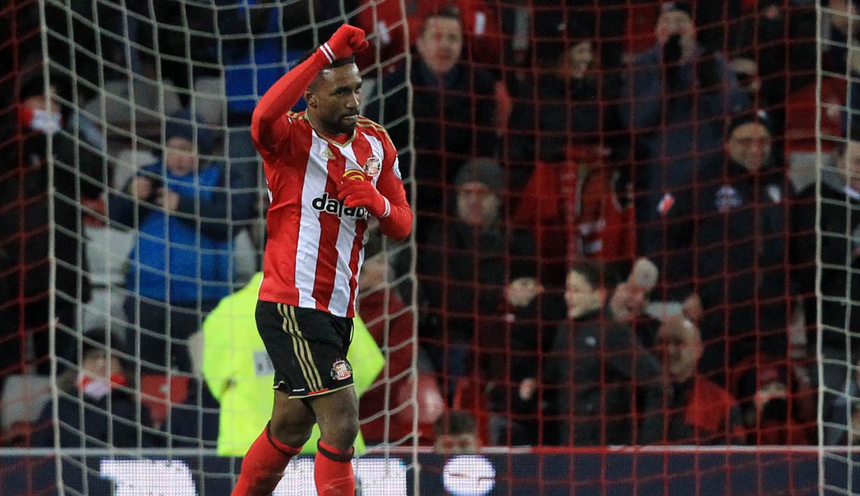5. Jermain Defoe (Sunderland) - 12 Gol. (AFP/Lindsey Parnaby) 