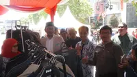 Ridwan Kamil Lelang Baju Kesayangan untuk Korban Gempa Lombok, Siapa Minat?