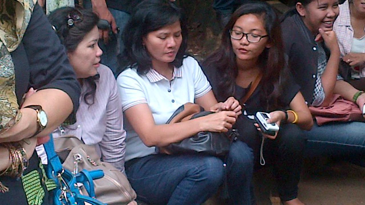 Ibu Ade Sara Angelina