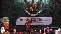 Pemilihan Abang None Jakarta kembali digelar dan acara malam keakrabannya berlangsung dengan meriah. 