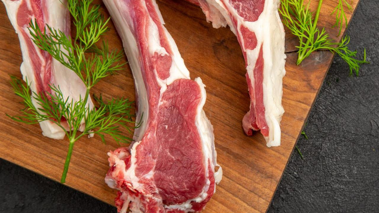 Tak Perlu Takut Lagi, Begini Cara Mengolah Daging Kambing Tanpa Bau