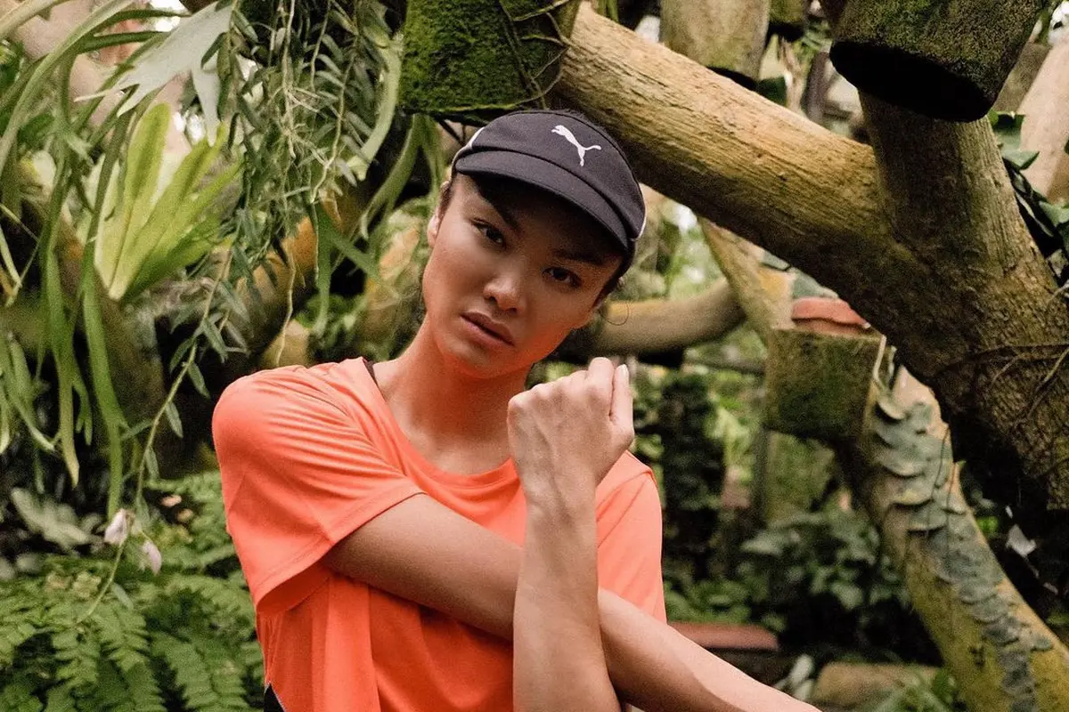 Bongkar Gaya Hidup Sehat ala Kelly Tandiono, dari Hobi Olahraga hingga Pemilihan Sepatu Favorit