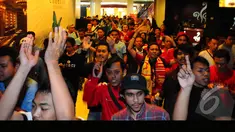 Nex Media dan Liputan6.com gelar nobar Arsenal vs Man City di La Codefin, Kemang, Minggu (10/8/2014) (Liputan6.com/Andrian M Tunay)