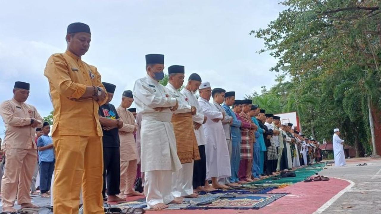 Pemkot dan Warga Gelar Shalat Istisqa Tanjungpinang di Tengah Krisis Air Bersih