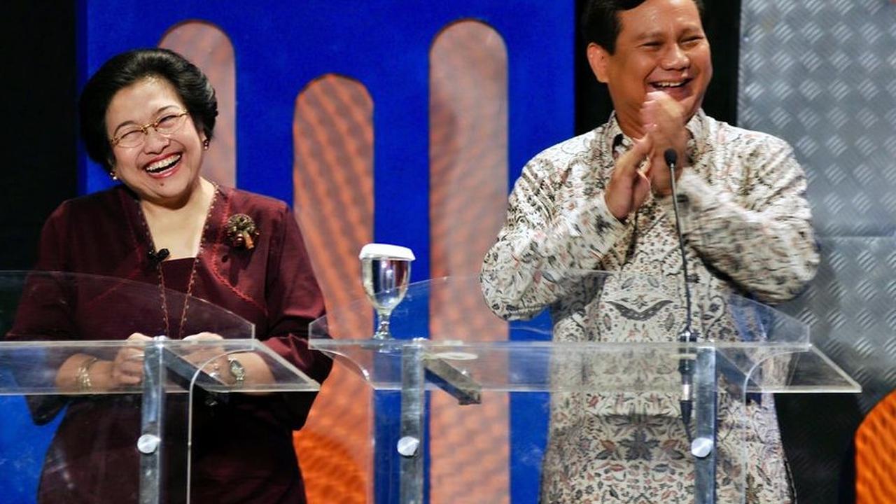 Prabowo Pamer Pernah Foto Hampir dengan Semua Presiden RI, Cuma 1 yang Tidak Pernah