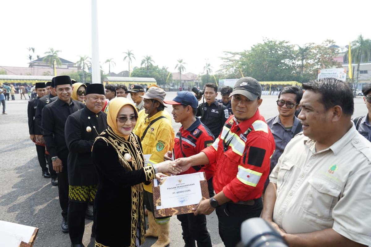 PT Berau Coal dan Pemerintah Kabupaten Berau sinergi menangani kebakaran hutan dan lahan (karhutla). (Istimewa).