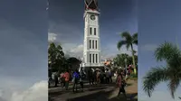 Jam Gadang di Kota Bukittinggi, Sumatera Barat, menjadi tempat pengibaran bendera Merah Putih pada 21 Agustus 1945. (Liputan6.com/Erinaldi)