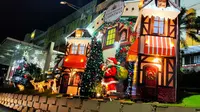 Kemeriahan momen Natal semakin lengkap dengan kehadiran Santa Claus (Lippo Malls)