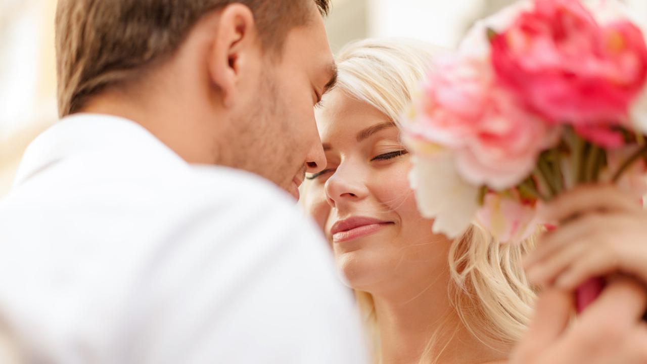 Ilustrasi pasangan menikah