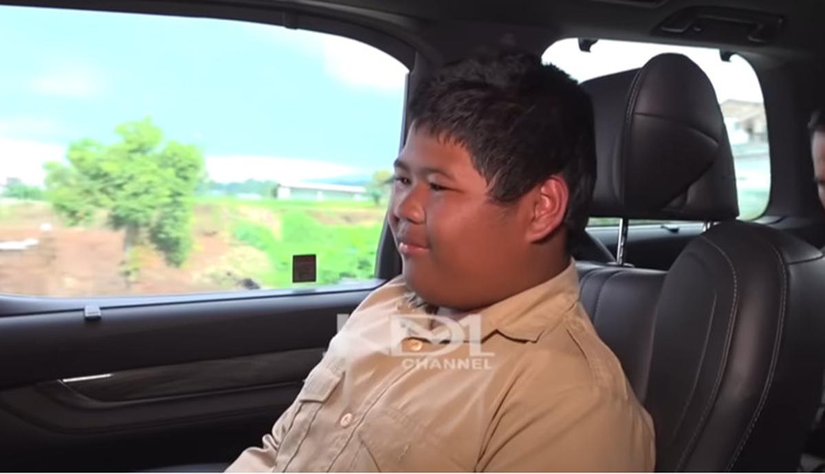 Dedi Mulyadi Dinasihati Bocah SMP