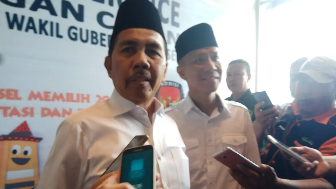 Sunblock Anti Hitam Ala Cagub Saat Sosialisasi Nomor Urut Pilkada Sumsel