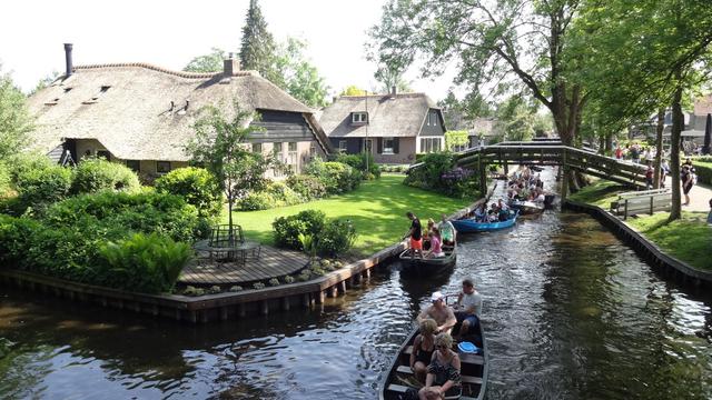 Keindahan Giethoorn (sumber:businessinsider)