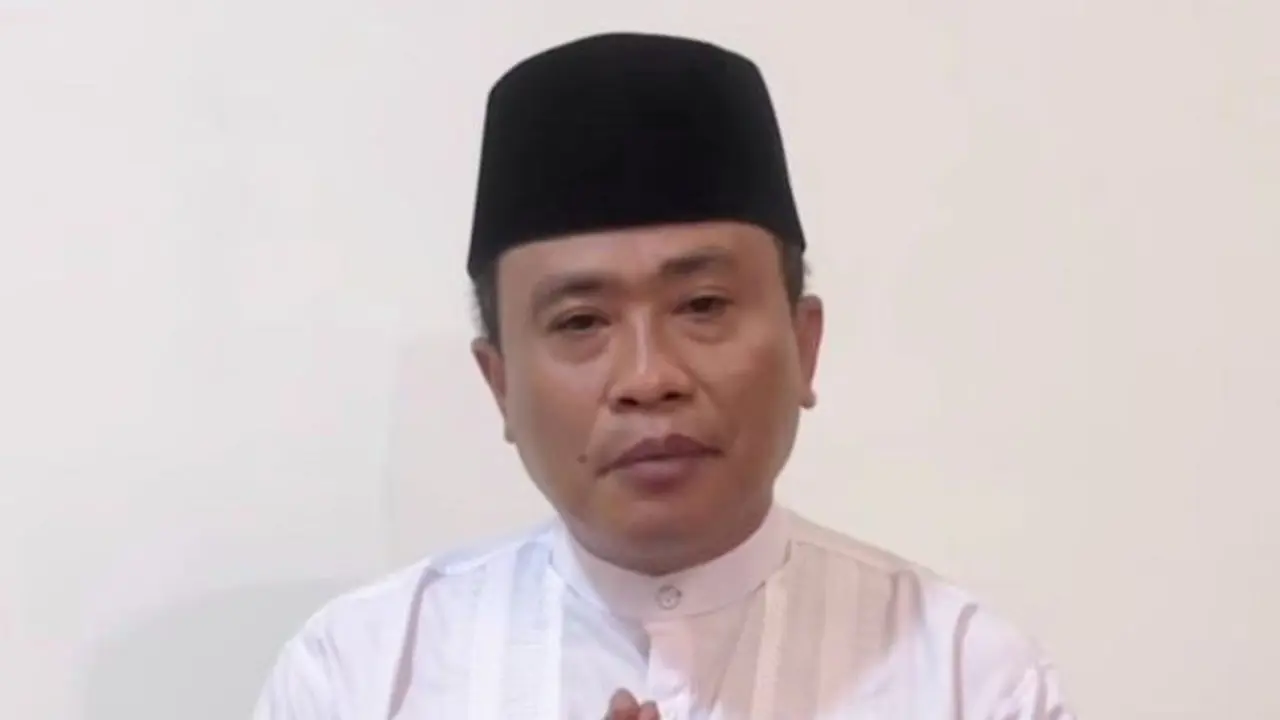 Kepala Kanwil Kementerian Agama NTB Zamroni Azis
