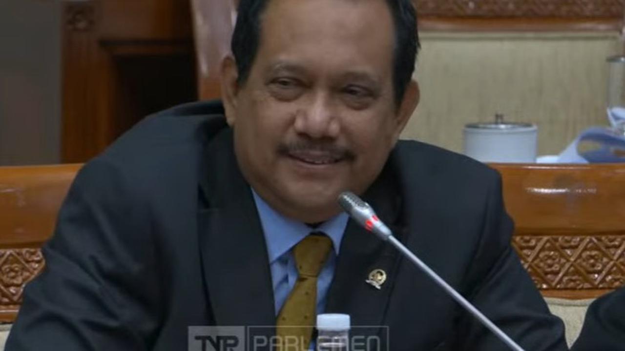 VIDEO: Jenderal Polisi di DPR Terkejut Kapolri Gulung Judi Online, Tunjuk Komjen Fadil Imran