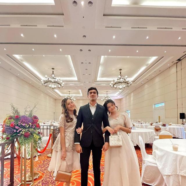 Potret Terbaru 6 Pemain Mermaid In Love Bareng Saudara Kandungnya, Kompak