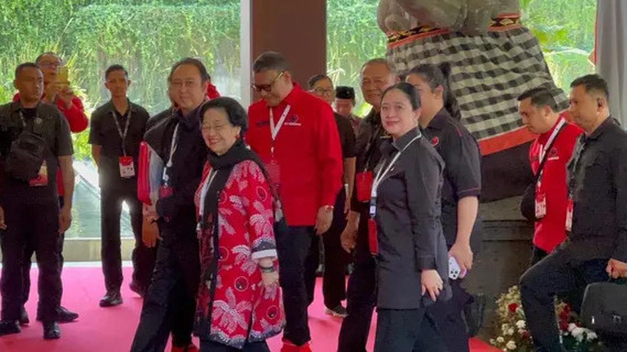 Kehadiran Megawati dengan Senyum Manis Semarakkan Kongres PDIP di Bali