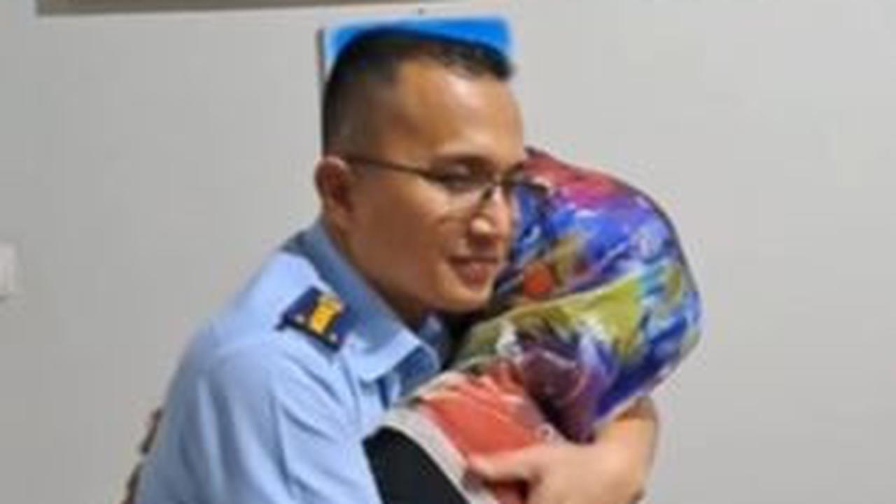 Di video yang berbeda, Agus juga mengungkapkan anugerah di balik kenaikan pangkat Kolonel Periode 1 April 2024 lalu. <br>