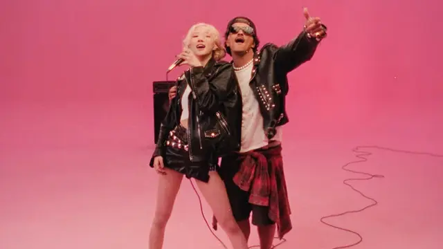 Gaya Kembar Bruno Mars dan Rose BLACKPINK yang Rilis Lagu Baru, Tampil Menggemaskan dengan Jaket Kulit